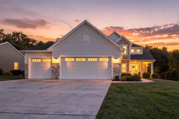 8570 83rd St, Pleasant Prairie, WI 53158