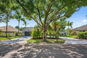 10738 Santa Rosa Drive, Boca Raton, FL 33498