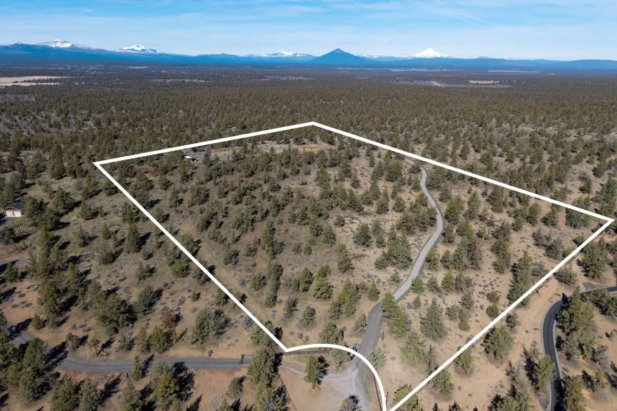19040 Dusty Loop, Bend, OR 97703 - #2