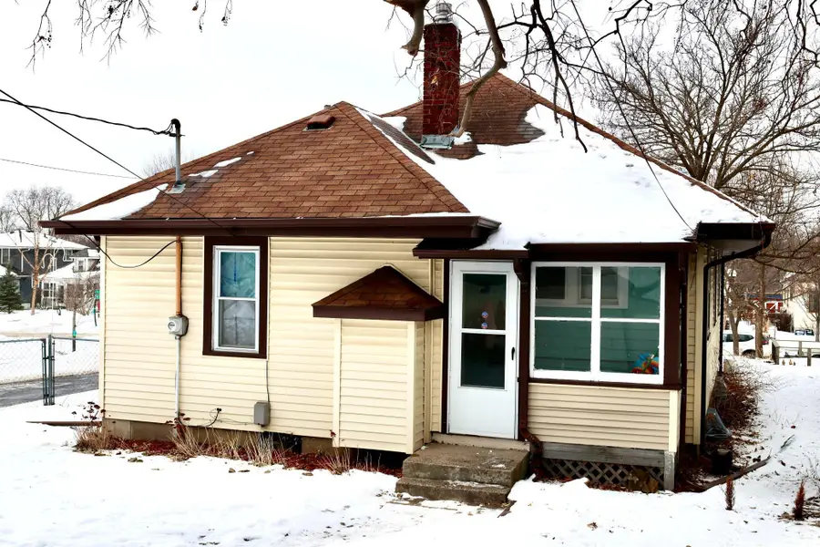 3951 17th Avenue S, Minneapolis, MN 55407 - #2