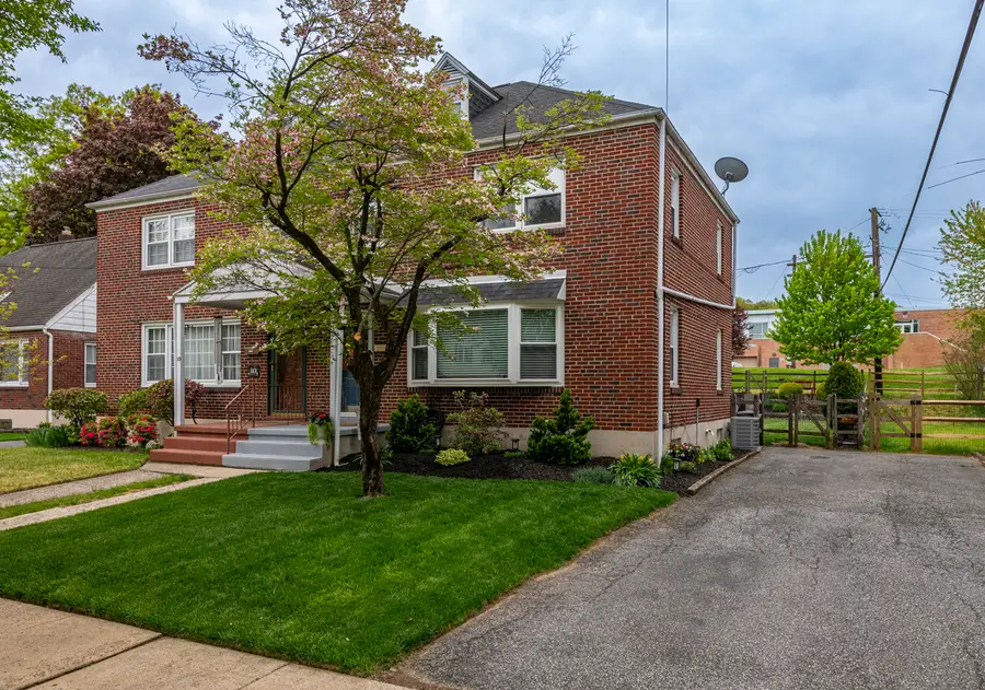 12 Lawndale Rd, Wyomissing, PA 19610 - #2