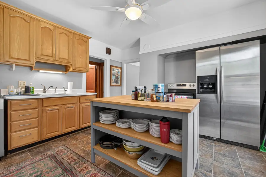 2029 W Donges Bay Rd, Mequon, WI 53092 - #3
