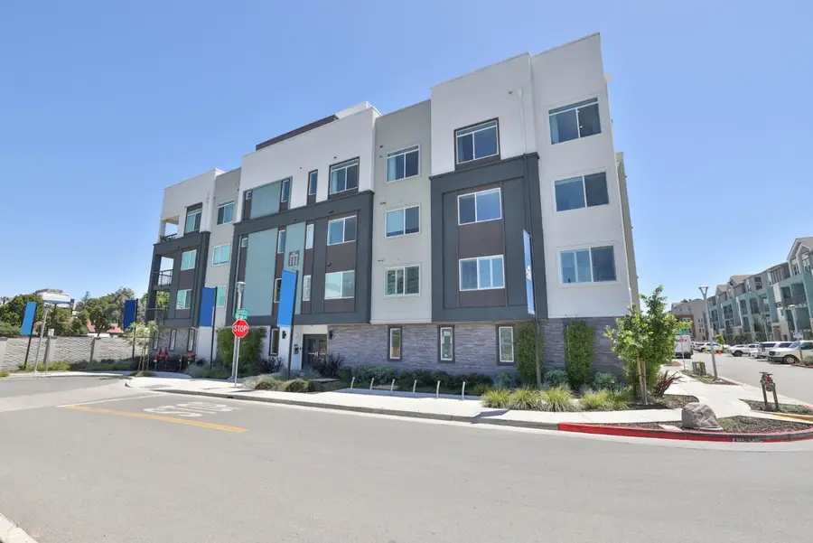 3207 Mallard Court #401, San Jose, CA 95117 - Image #3