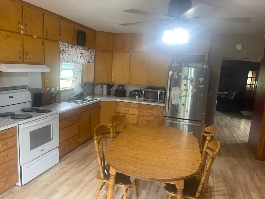 1014 DIVISION STREET, Withee, WI 54498 - #3