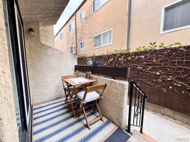 543 W Stocker, Glendale, CA 91202 - Image #2