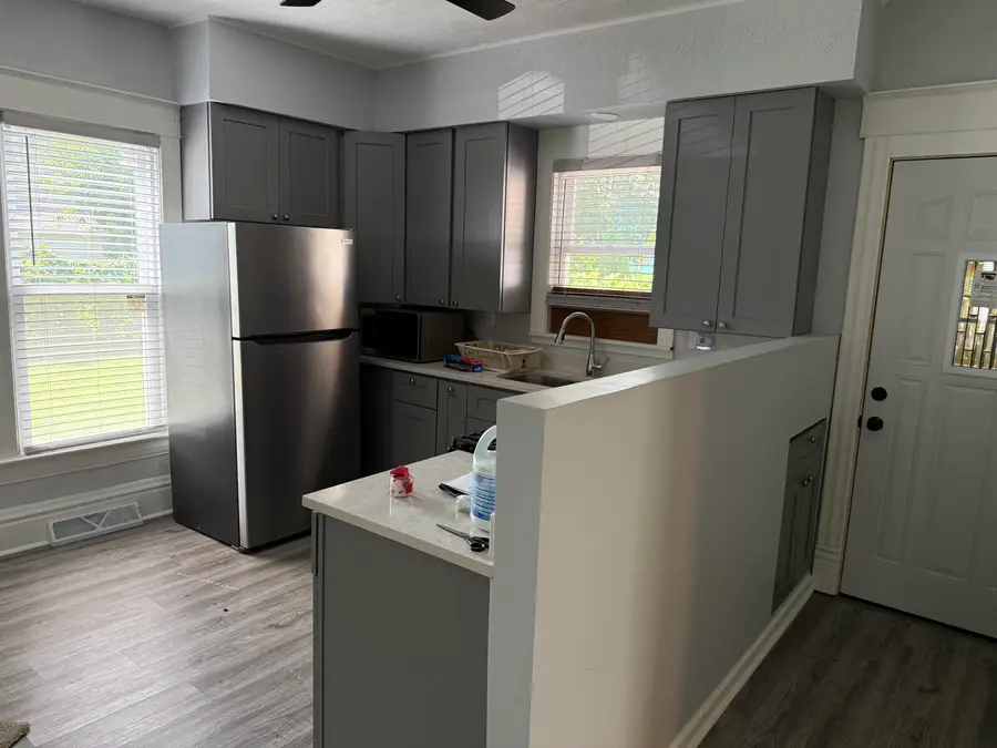 934 Wilson St, Racine, WI 53404 - #3