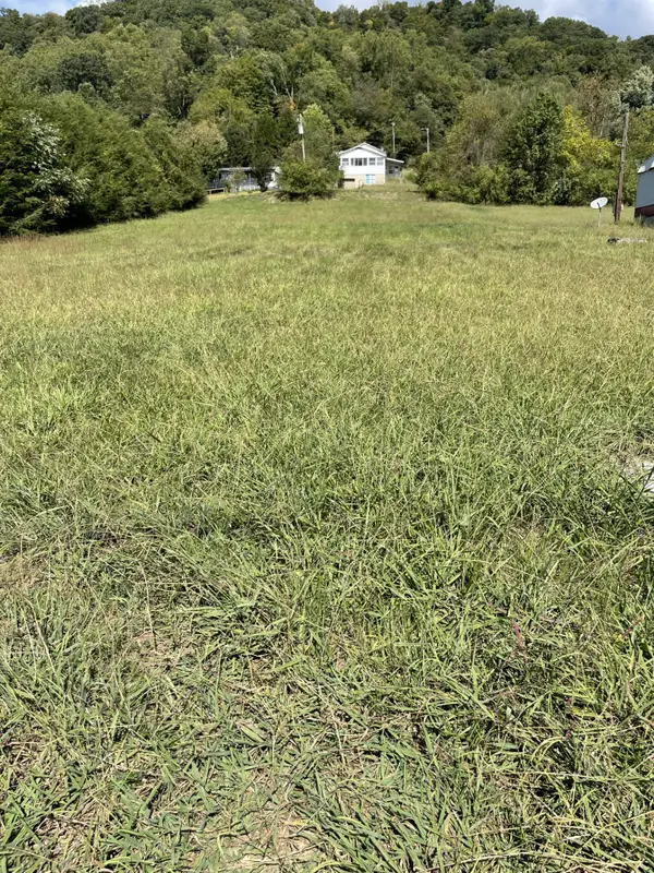 Rt 60 Midland Trail, Ansted, WV 25812