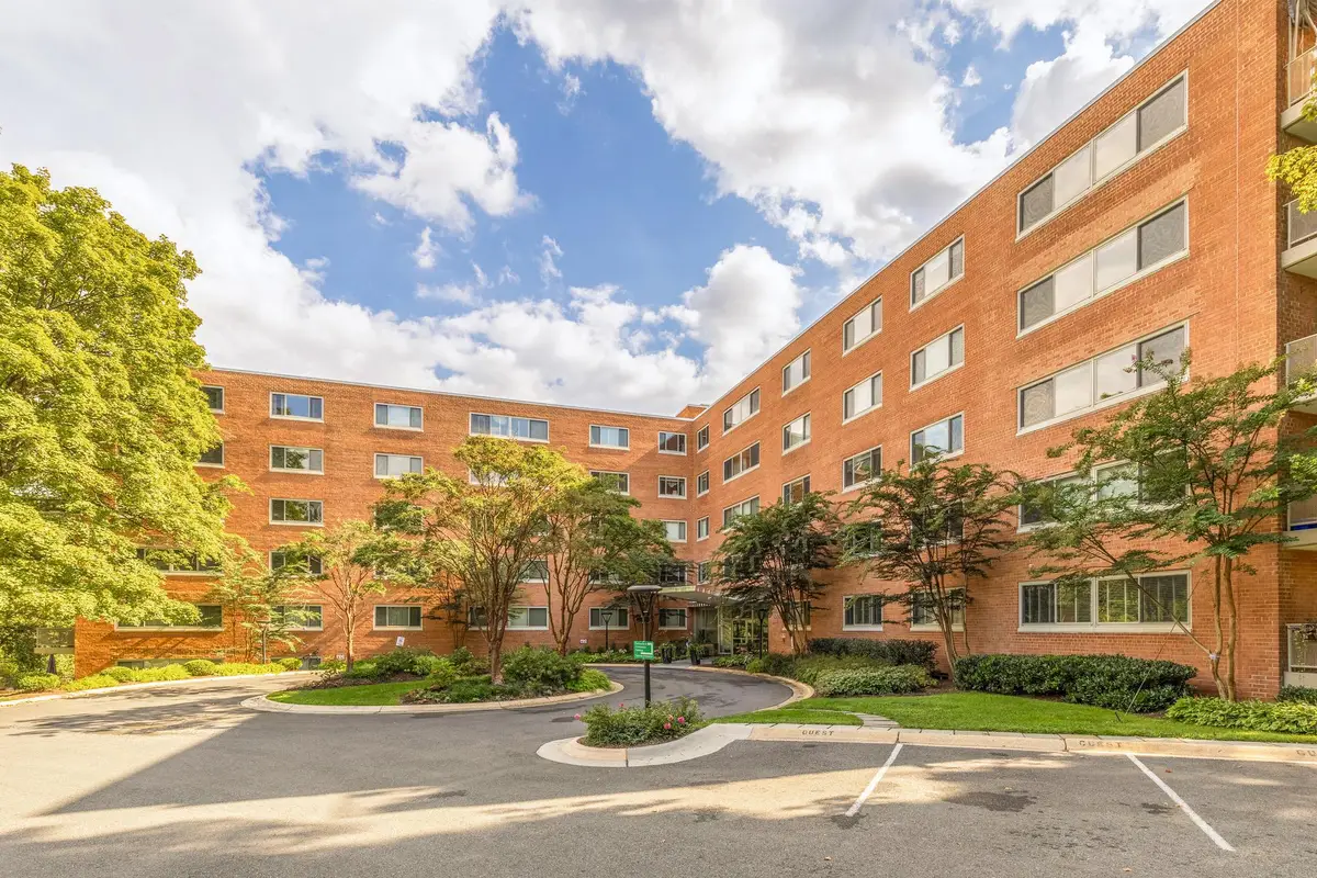 5100 Dorset Ave #100, Chevy Chase, MD 20815 - #1
