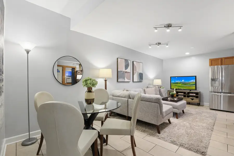 1442 W Fargo Avenue #GE, Chicago, IL 60626 - #3