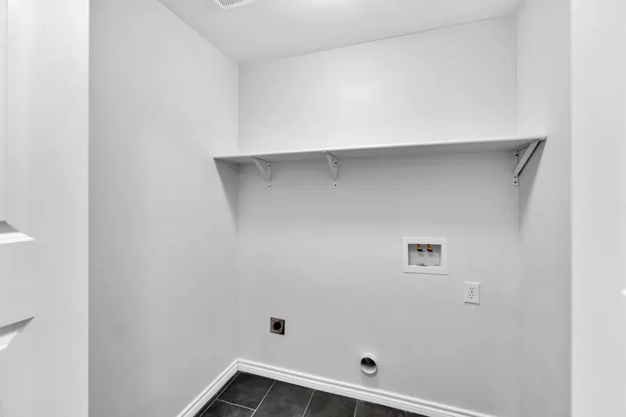 5616 Maceo Lane, Fort Worth, TX 76112 - Image #3