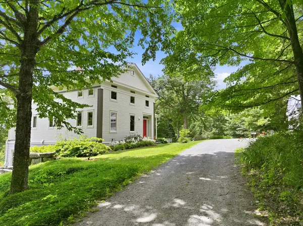 1634 Montgomery Road, Hardwick, VT 05836