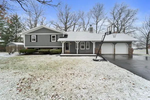 23108 89th St, Salem Lakes, WI 53168