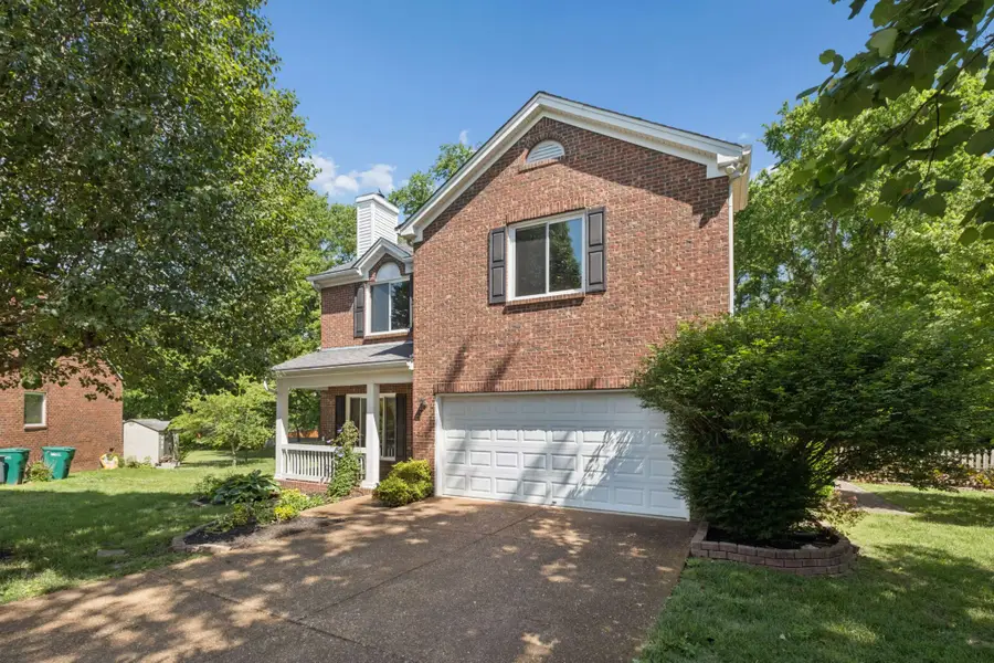 909 Buckskin Ct, Nashville, TN 37221 - #2
