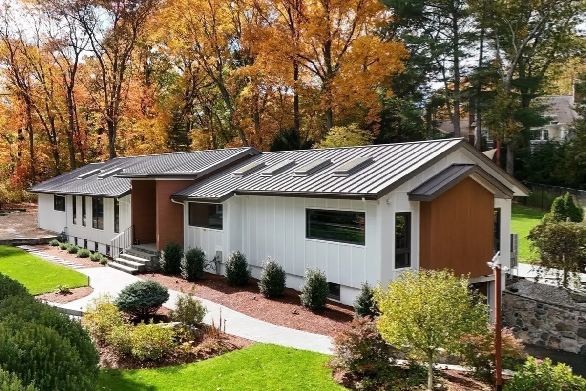 105 Summer, Weston, MA 02493 - #1