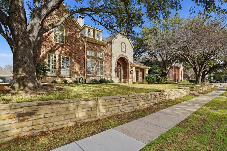 6413 Willowdale Drive, Plano, TX 75093 - Image #2