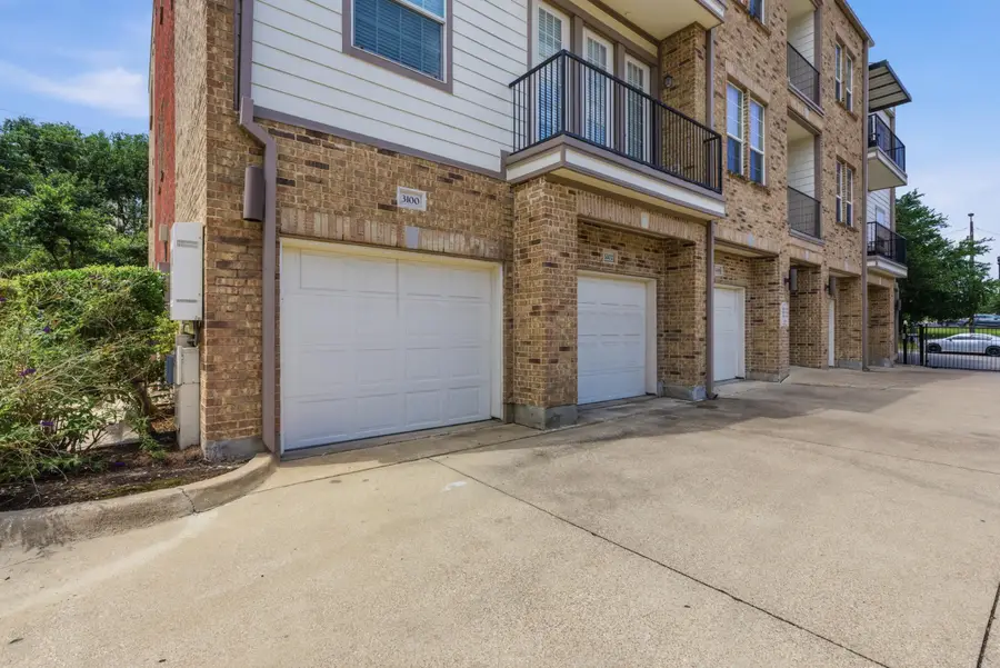 1020 Texas Street #3100, Fort Worth, TX 76102 - #3