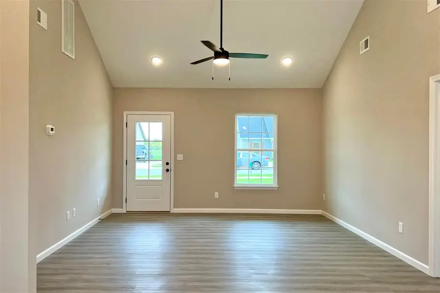 1111 Brook Court, Franklin, KY 42134 - #3