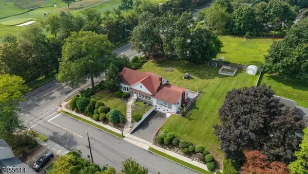 2 Fairway Ave, West Orange Twp., NJ 07052