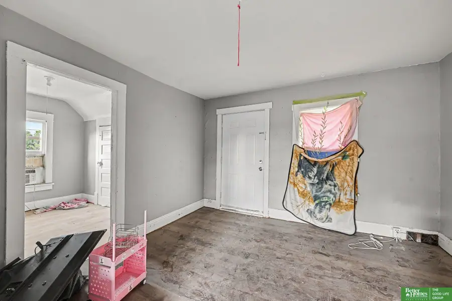 4201 Grand Avenue, Omaha, NE 68111 - #2