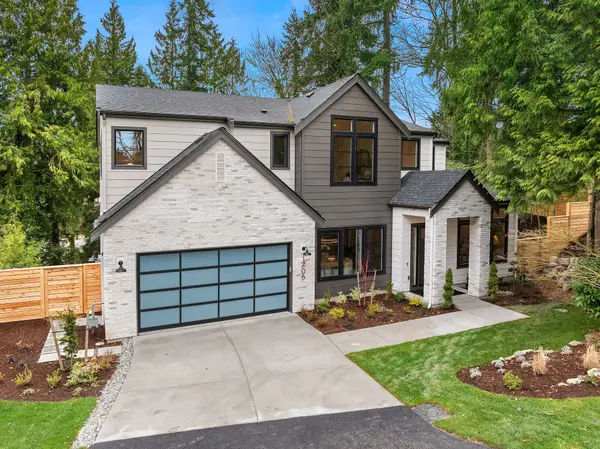 1706 111th Avenue Ne, Bellevue, WA 98004