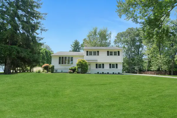 615 Maze Road, River Vale, NJ 07675