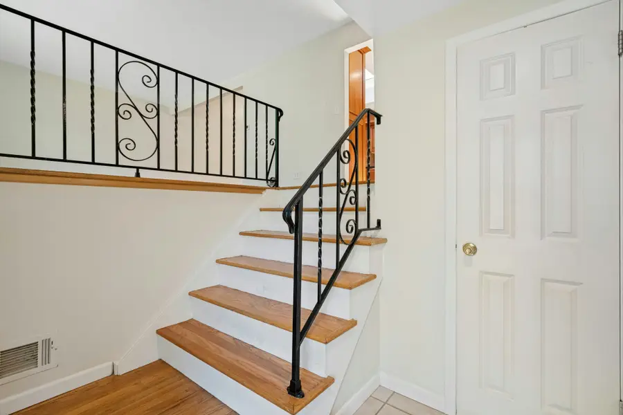 615 Maze Road, River Vale, NJ 07675 - #3