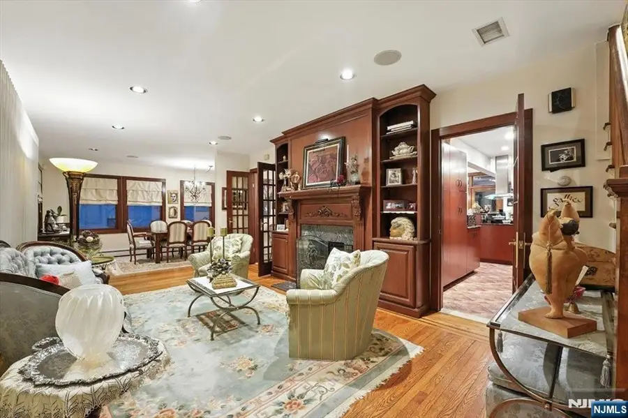 435 Park Avenue, Leonia, NJ 07605 - Image #2