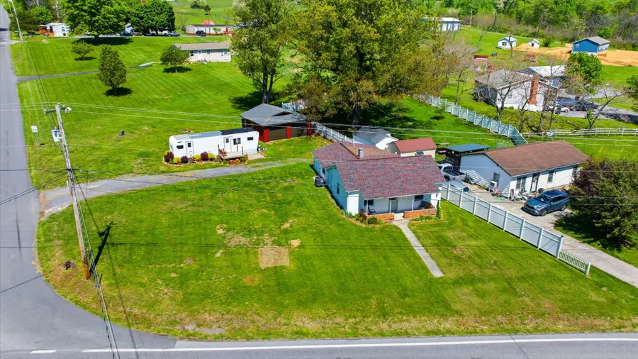 1505 Loop Rd, Gerrardstown, WV 25420 - #2