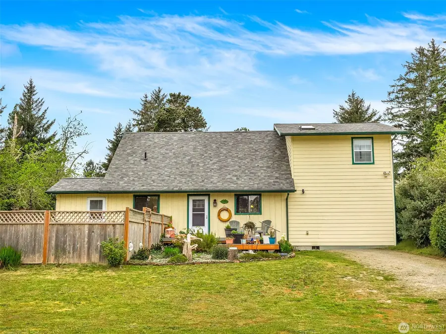 2104 272nd Street, Ocean Park, WA 98640 - #3