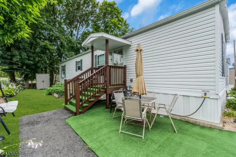 1 White Birch Park, Hampton, NJ 08827 - #3