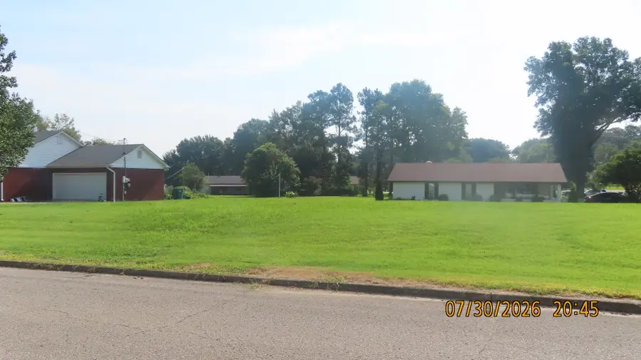 19 Wallace Cv, Jackson, TN 38305 - #2