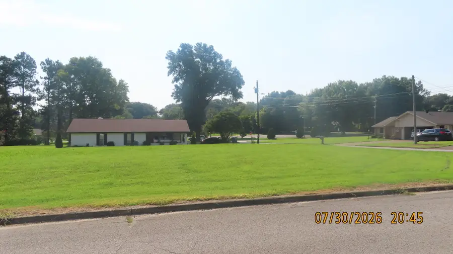 19 Wallace Cv, Jackson, TN 38305 - #3
