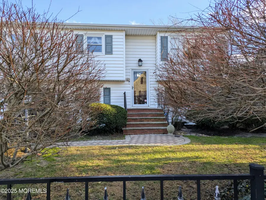 3129 Windsor Avenue, Toms River, NJ 08753 - Image #2