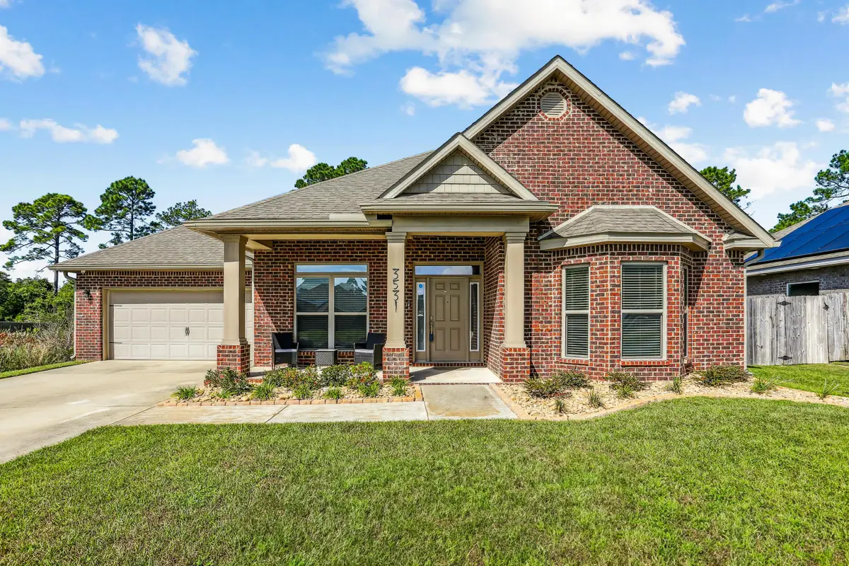 3531 Moonstone Dr, Navarre, FL 32566 - #1
