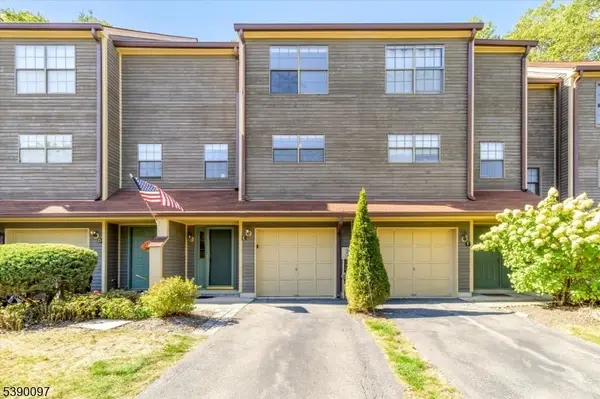 52E Beacon Hill Road 52E, West Milford, NJ 07480