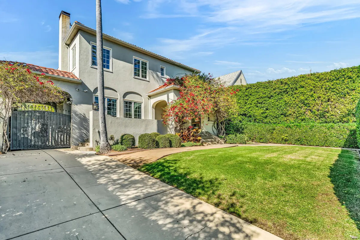 911 S Victoria Avenue, Los Angeles, CA 90019 - Image #1