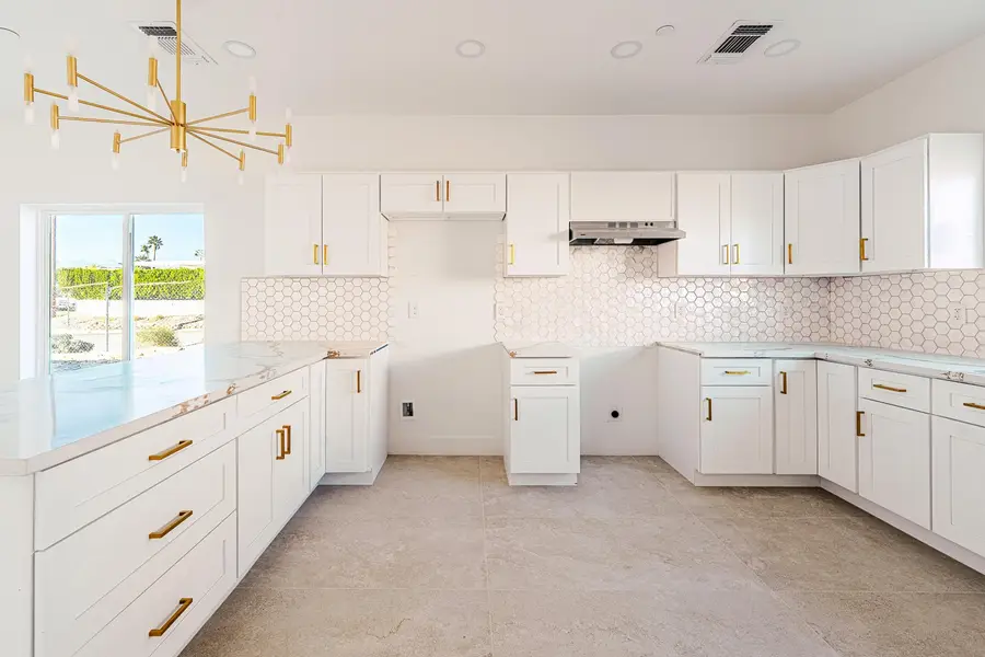 13300 Calle Amapola, Desert Hot Springs, CA 92240 - #3