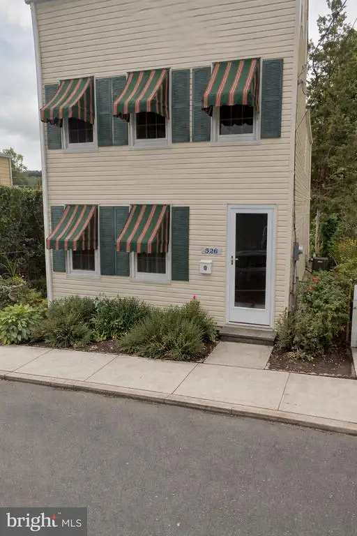 526 Willow St, BORDENTOWN, NJ 08505