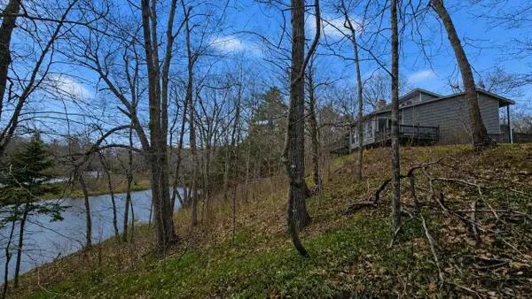 202 Stream Road, Winterport, ME 04496