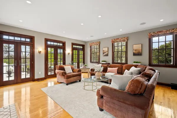 147 Charlton Street, Arlington, MA 02174
