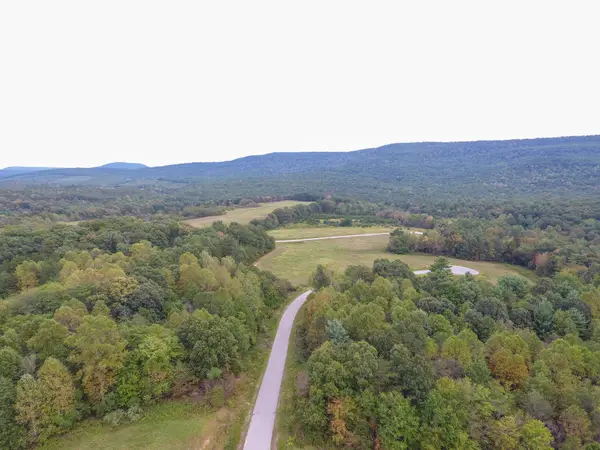Houston Drive, Crossville, TN 38555