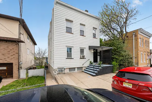 165 Macarthur Ave, Garfield City, NJ 07026