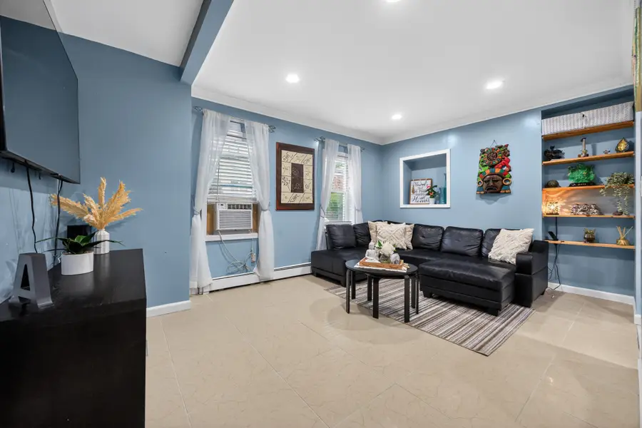 165 Macarthur Ave, Garfield, NJ 07026 - #2