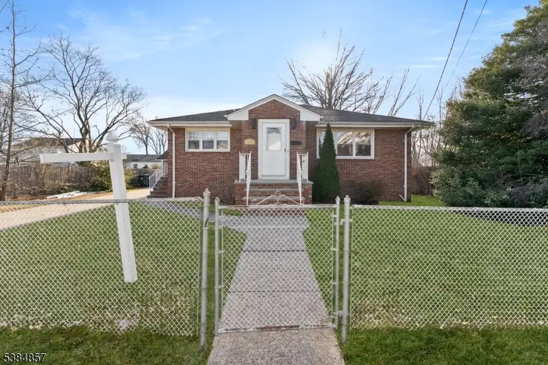 -147 Wedgewood Avenue, Woodbridge, NJ 07095 - #1