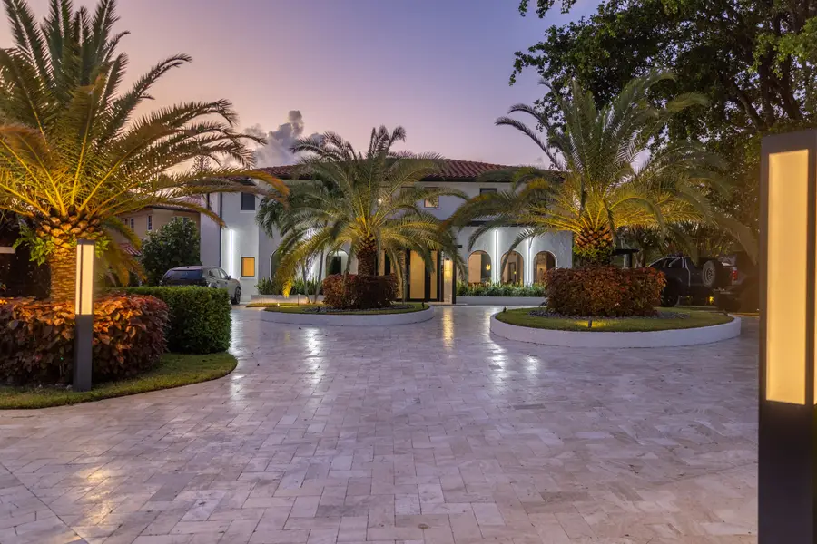 290 NW 6th Street, Boca Raton, FL 33432 - #2