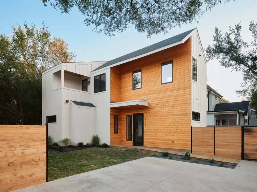 1215 Fort Branch Blvd #2, Austin, TX 78721 - Image #3