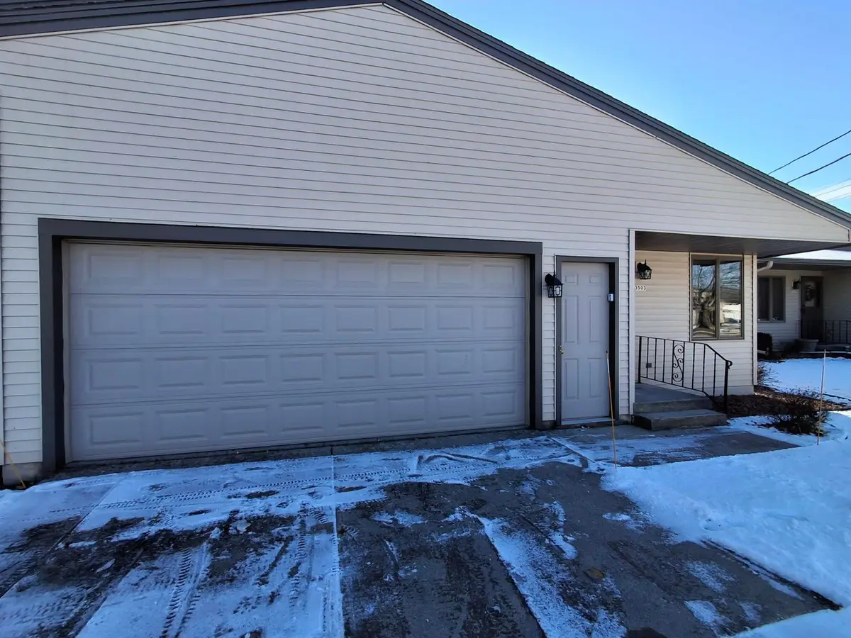 3503 Joseph Rd, Manitowoc, WI 54220 - #1