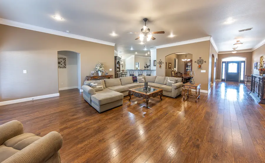 5724 109th Street, Lubbock, TX 79424 - Image #2