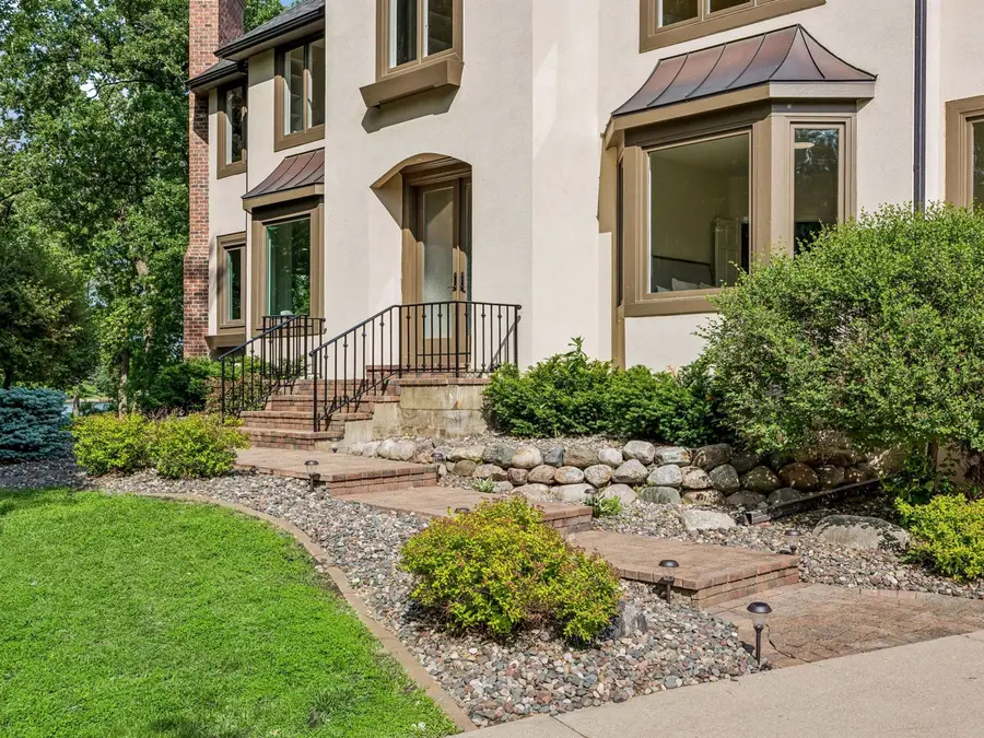 8803 Cove Pointe Road, Eden Prairie, MN 55347 - #3