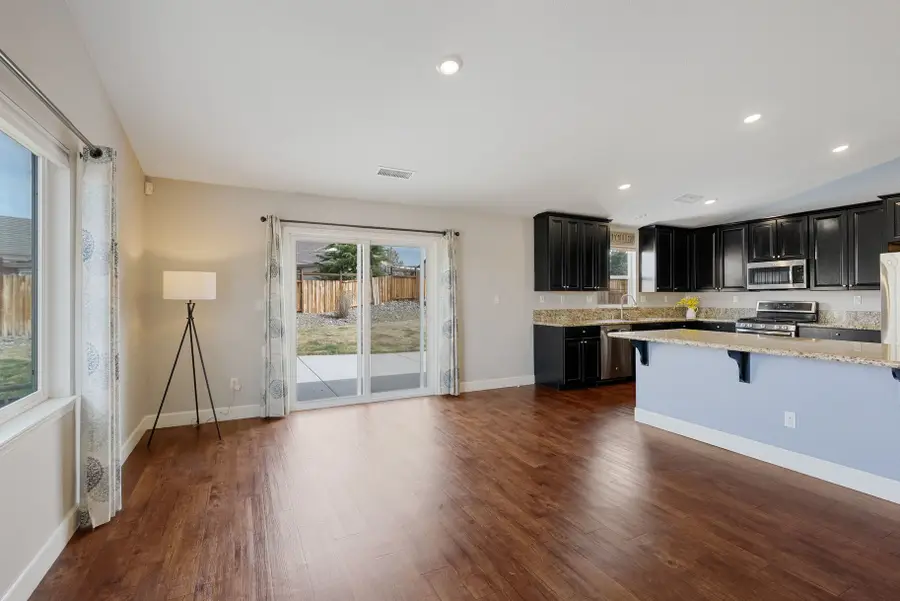 7450 Comet Court, Sparks, NV 89436 - #3